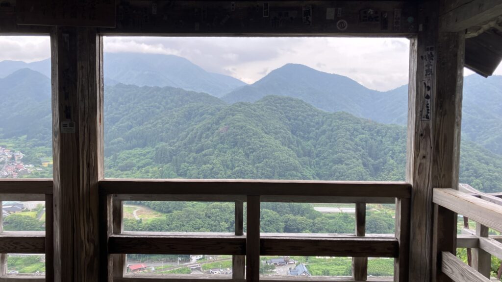 山寺の五大堂から見る景色