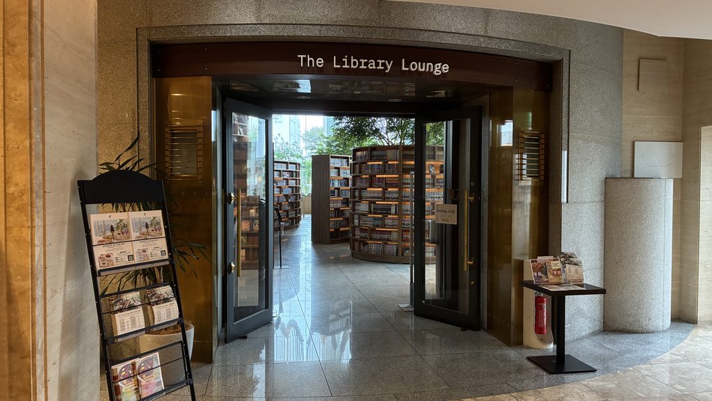The Library Loungeの入り口